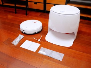 Robot hút bụi lau nhà thông minh Mijia MJSTP làm đẹp cho không gian nhà