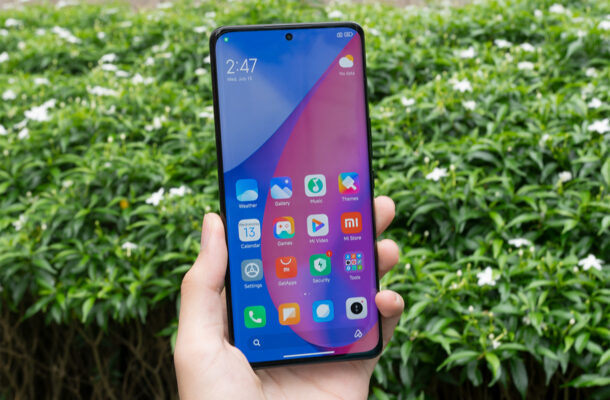 Xiaomi 12S Ultra bán tại Việt Nam giá 24 triệu đồng, người Việt không mấy mặn mà, Mi Hà Nội