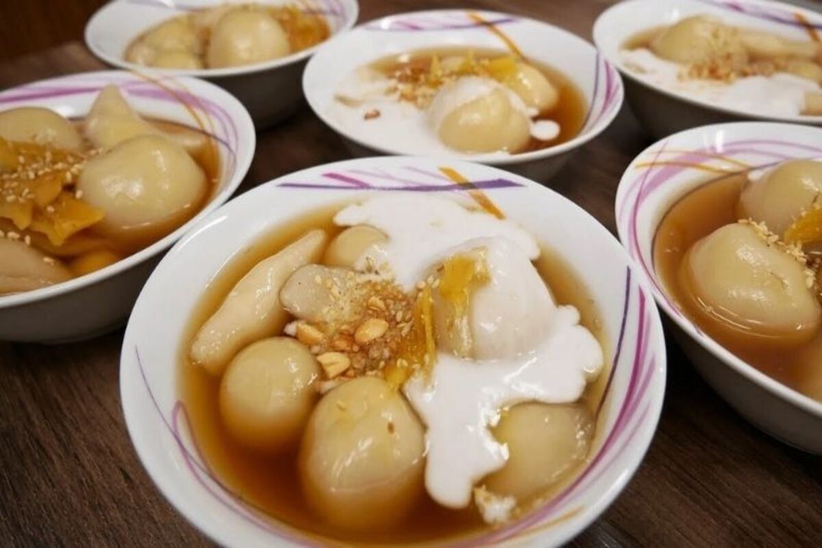 Chè trôi nước