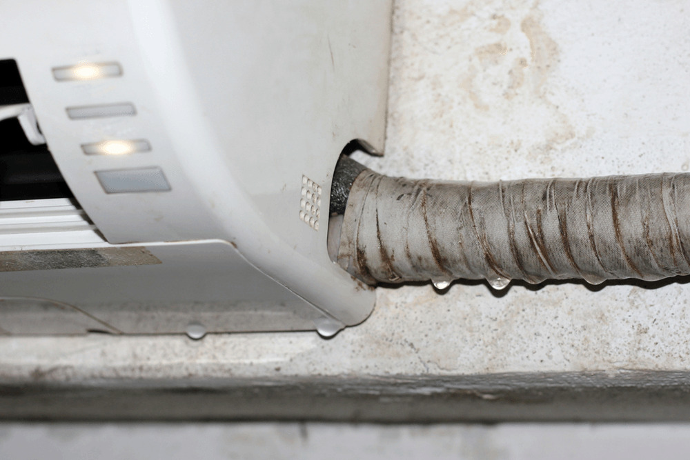 Sự cố máy lạnh bị chảy nước
