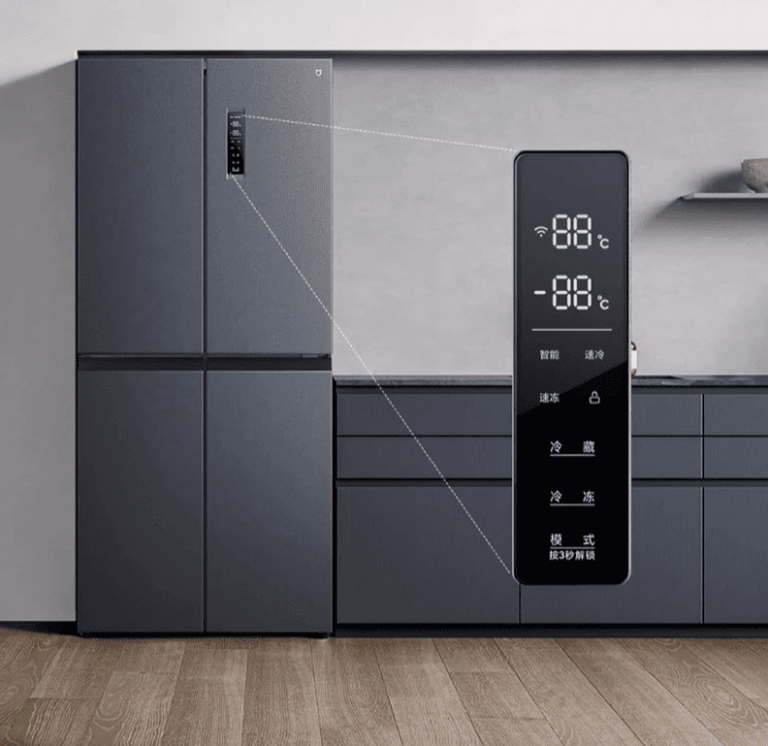 Bảng điều khiển trên tủ Xiaomi có thể điều chỉnh nhiệt độ